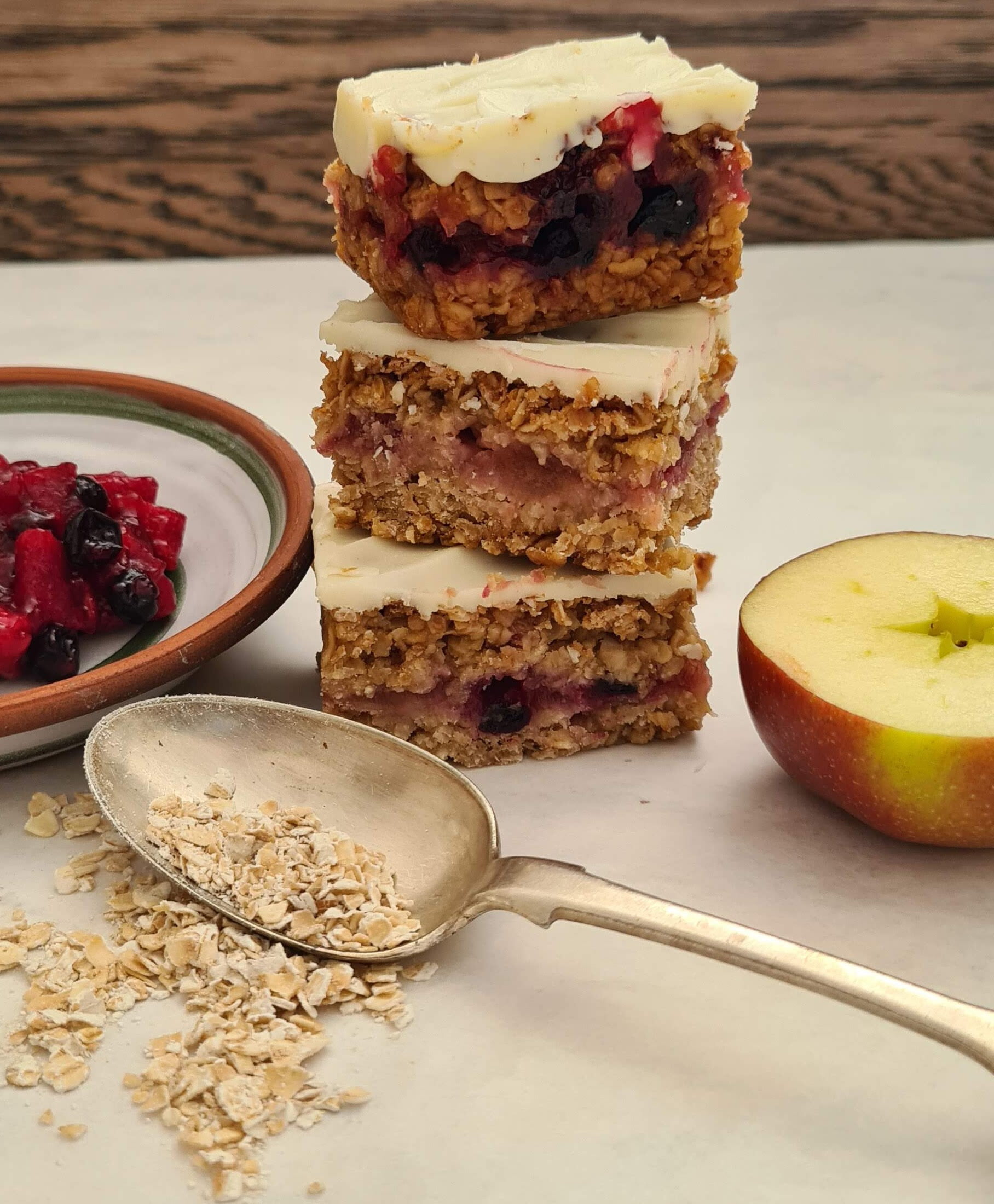 Yoghurt Topped Apple & Blackcurrant Flapjacks - Image 2